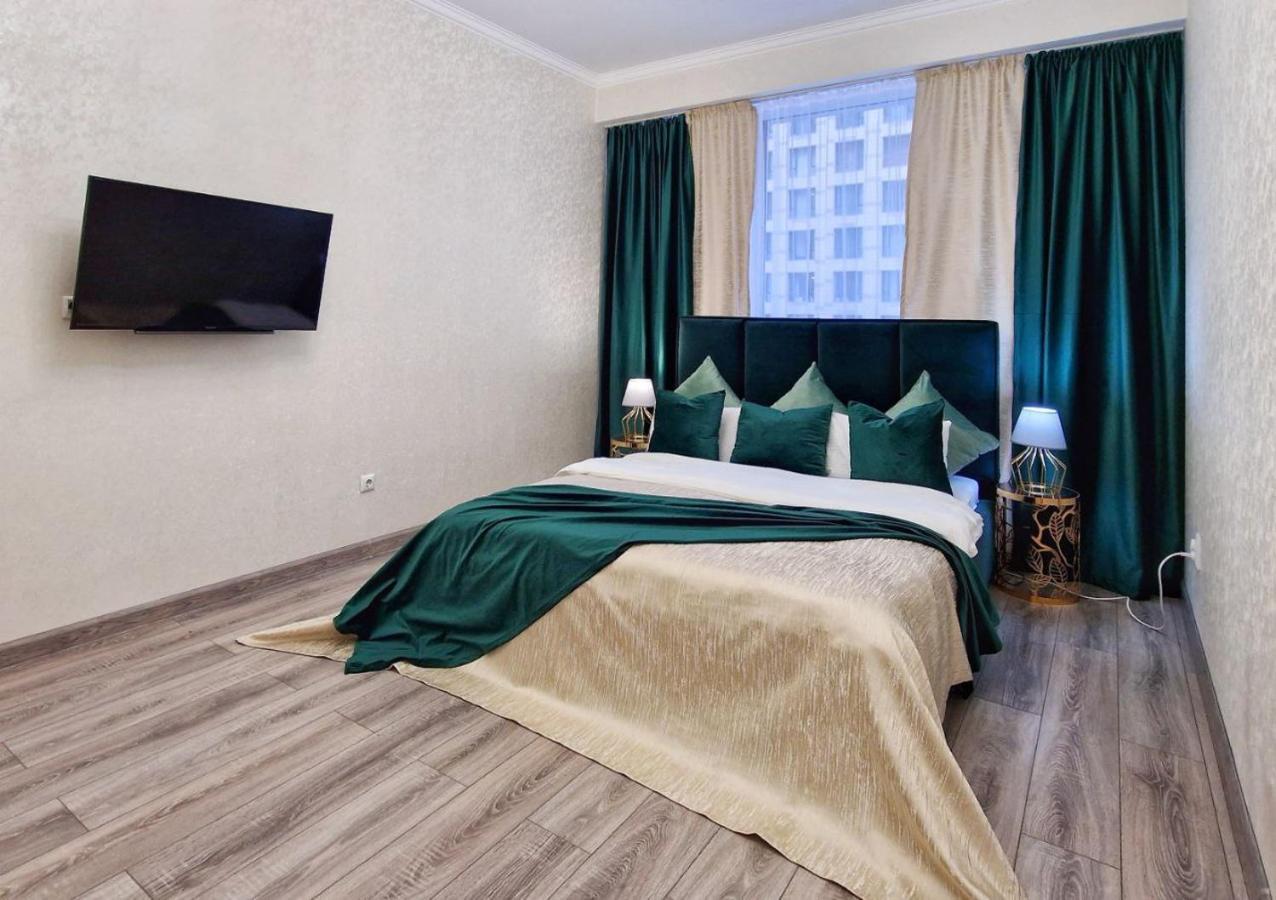 Legenda: Stylish At Abay-manas Intersection Almaty